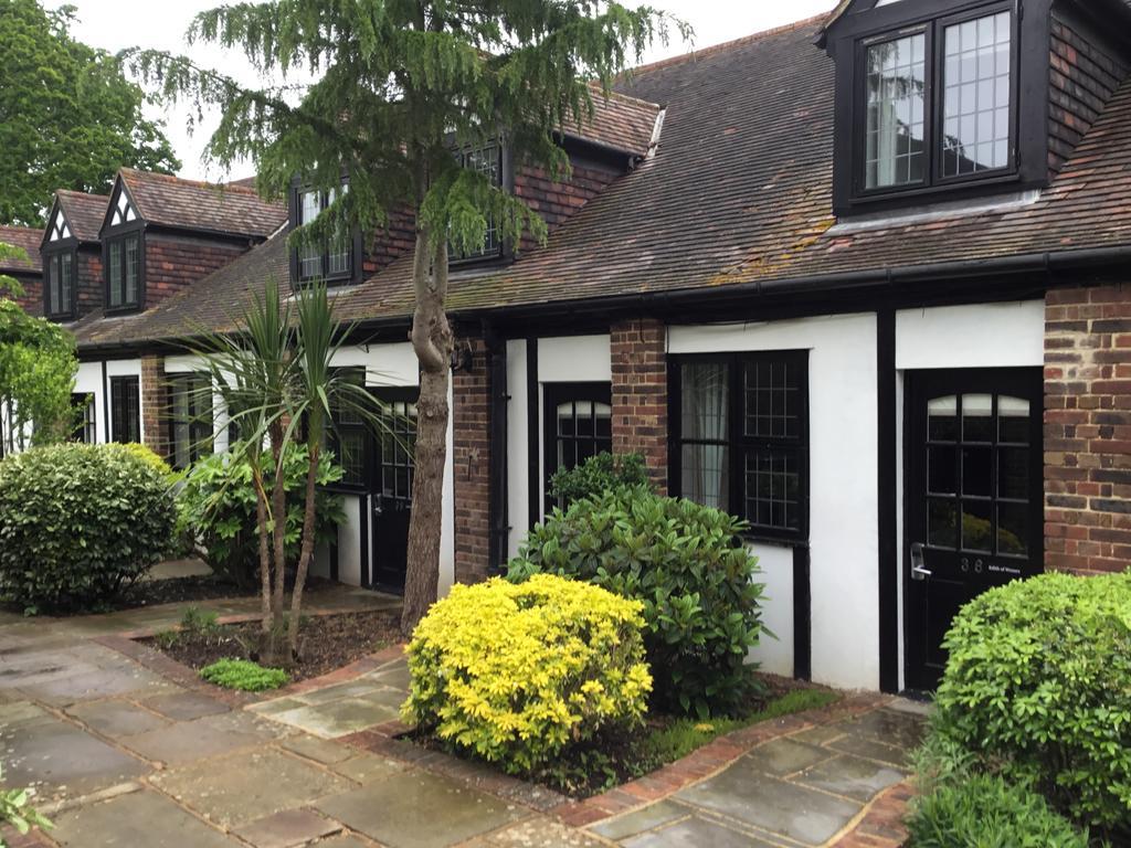 Hever Hotel Edenbridge Exterior photo